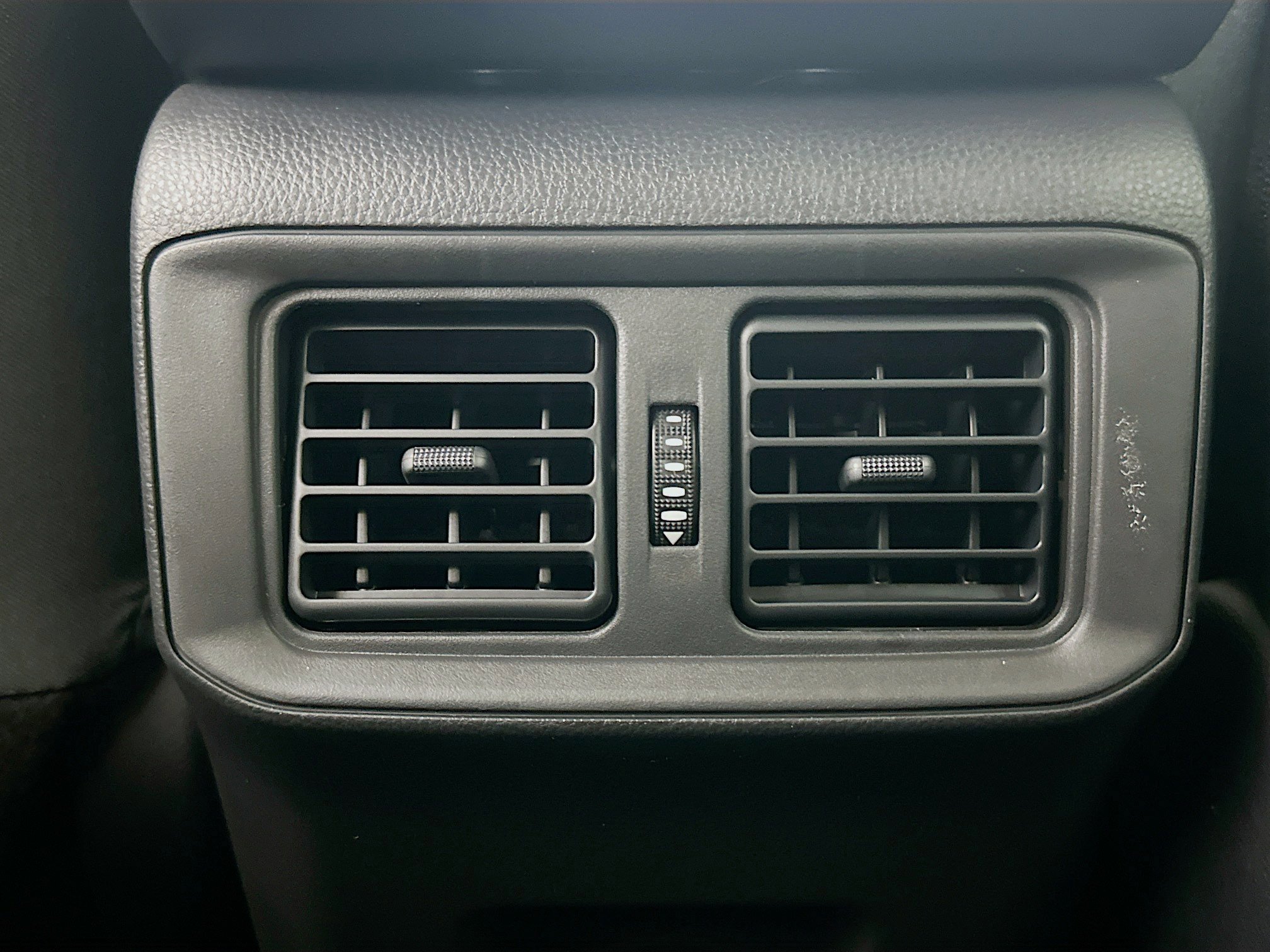 Used 2025 Toyota RAV4 LE image 26