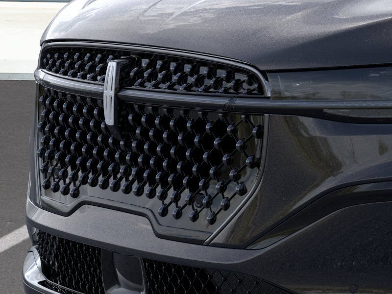New 2026 Lincoln Nautilus Reserve AWD/4WD image 17