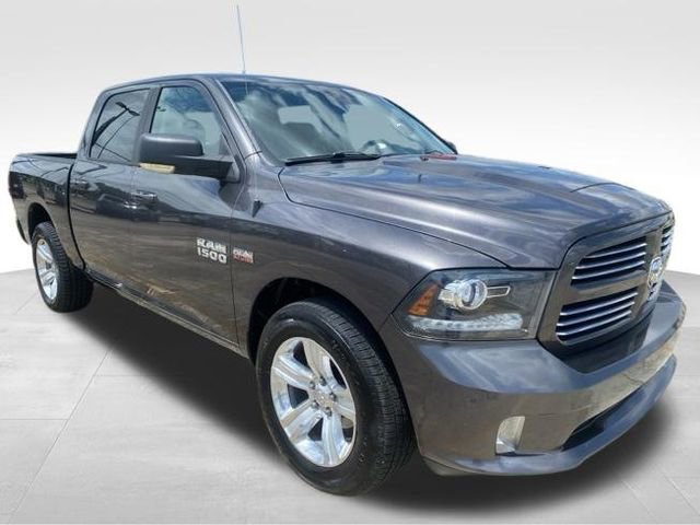 Used 2016 RAM 1500 Sport w/ Convenience Group RWD image 4