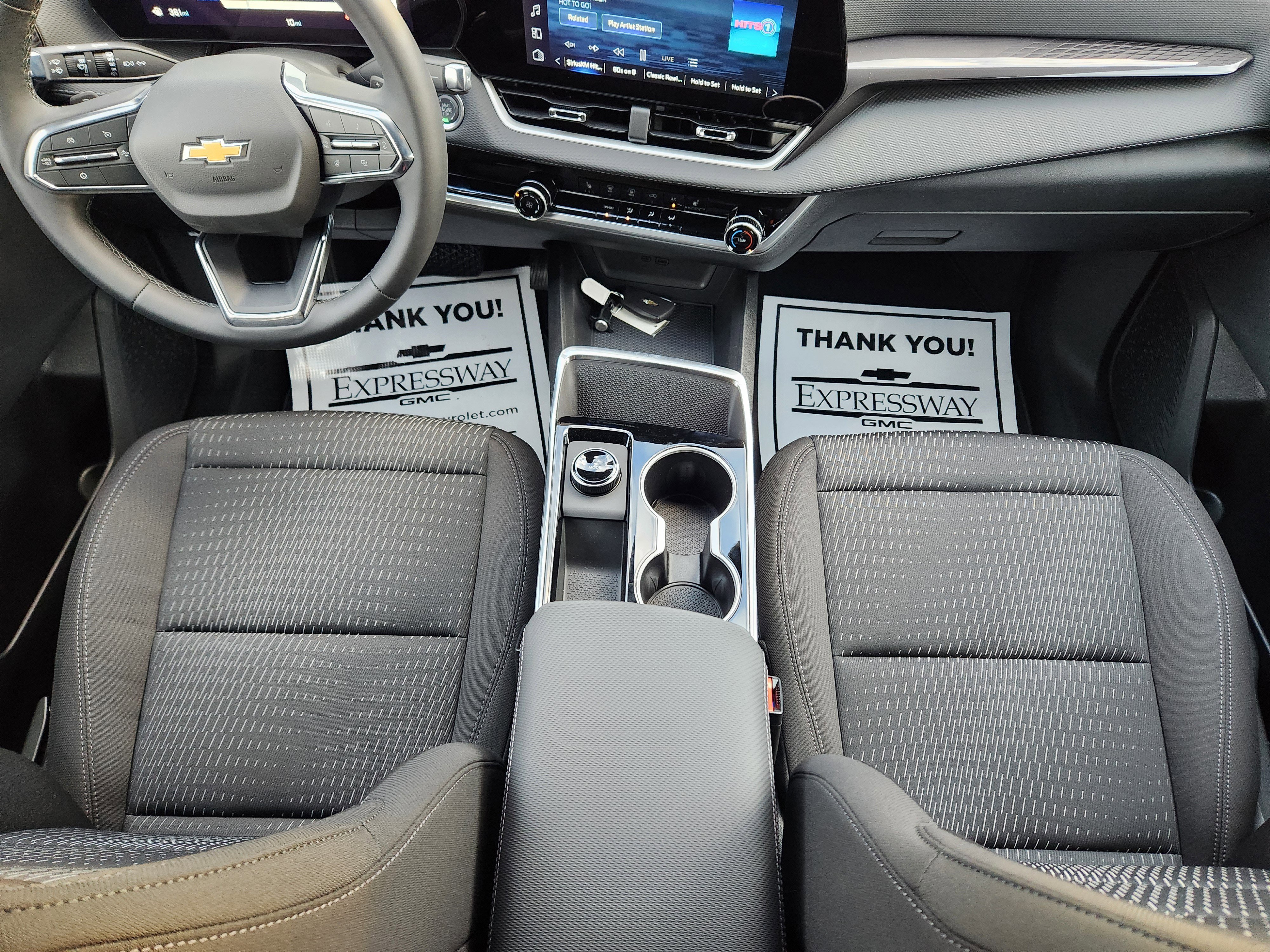 New 2026 Chevrolet Equinox LT image 10