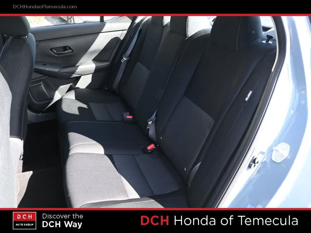 Used 2025 Nissan Sentra SV w/ All-Weather Package FWD image 19