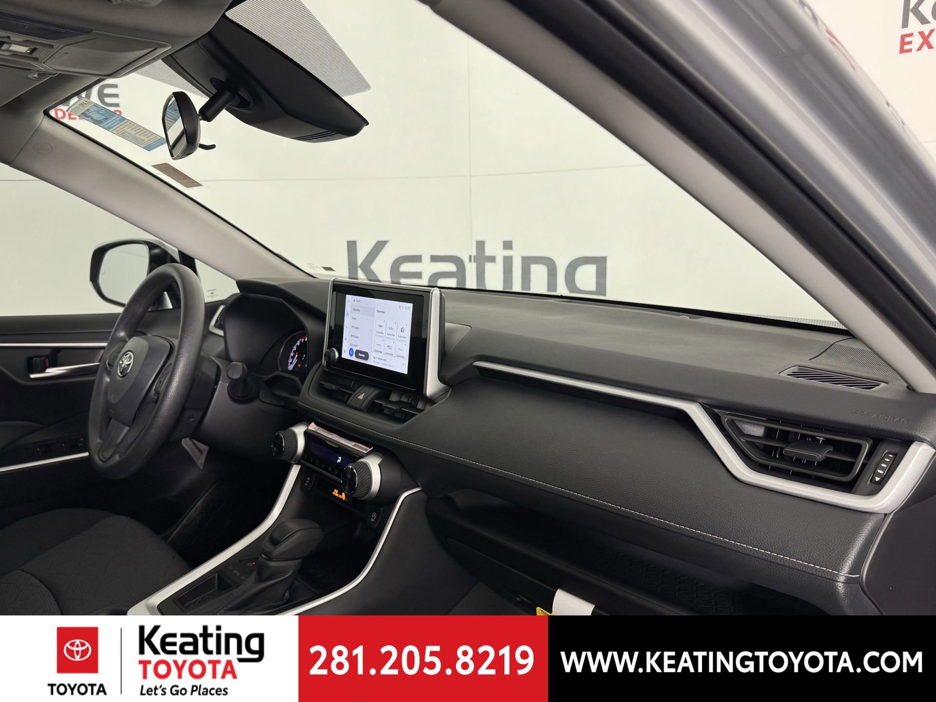 Certified 2025 Toyota RAV4 XLE image 21