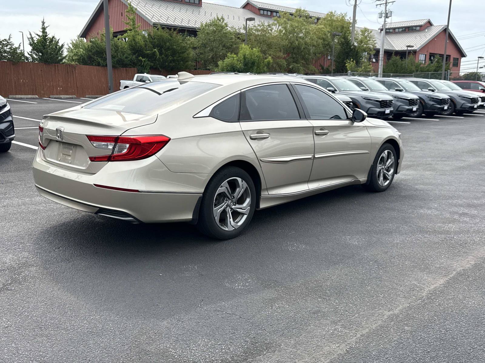 Certified 2018 Honda Accord EX image 23