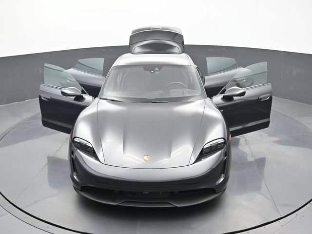 Certified 2023 Porsche Taycan 4S w/ Premium Package AWD/4WD image 31