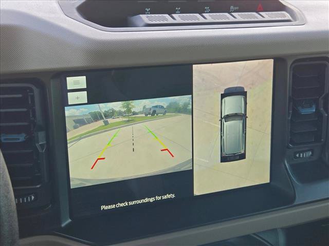 Used 2023 Ford Bronco Wildtrak AWD/4WD image 14