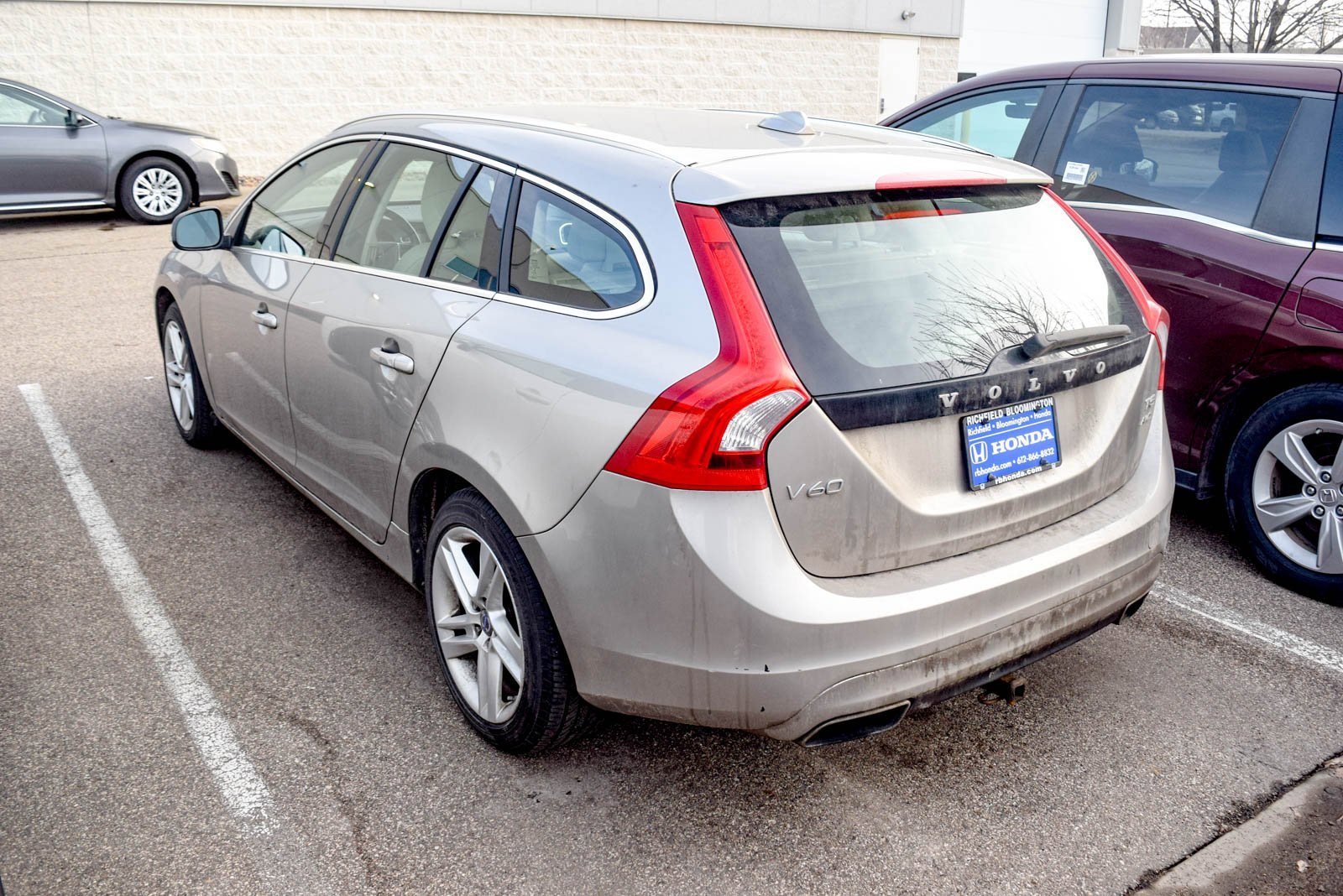 Used 2015 Volvo V60 T5 Premier image 14
