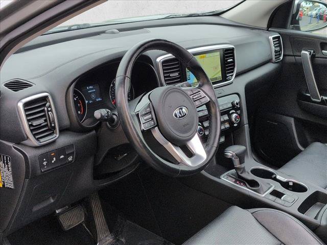 Used 2020 Kia Sportage EX w/ EX Technology Package FWD image 10