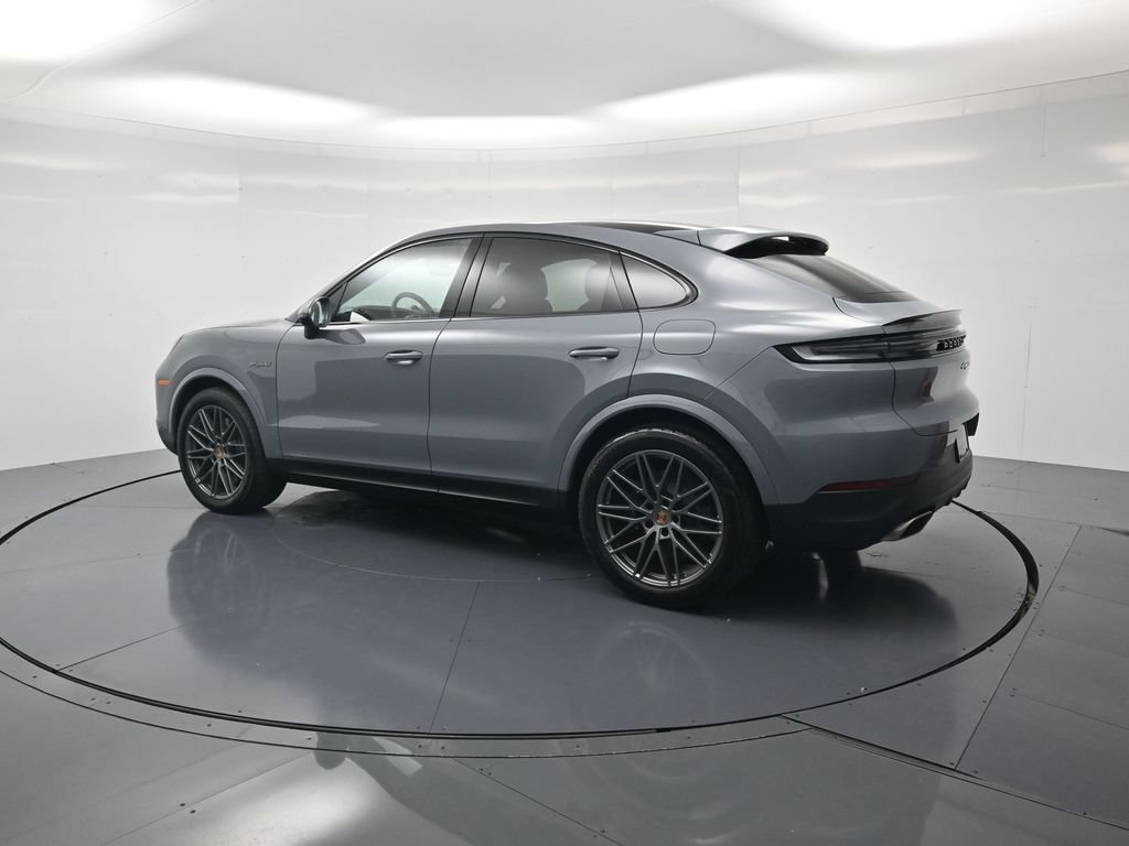 New 2026 Porsche Cayenne E-Hybrid Coupe AWD/4WD image 3