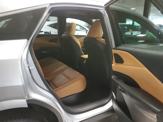 Used 2023 Lexus RX 350 Premium w/ Accessory Package AWD/4WD image 23