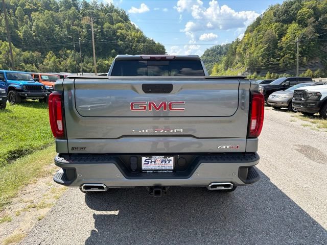 Used 2021 GMC Sierra 1500 AT4 w/ AT4 Value Package AWD/4WD image 4