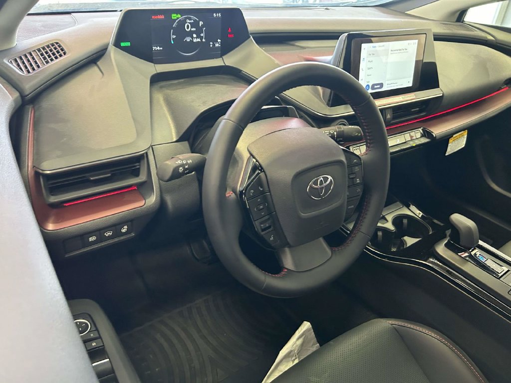 Used 2026 Toyota Prius Plug-In Hybrid FWD image 13