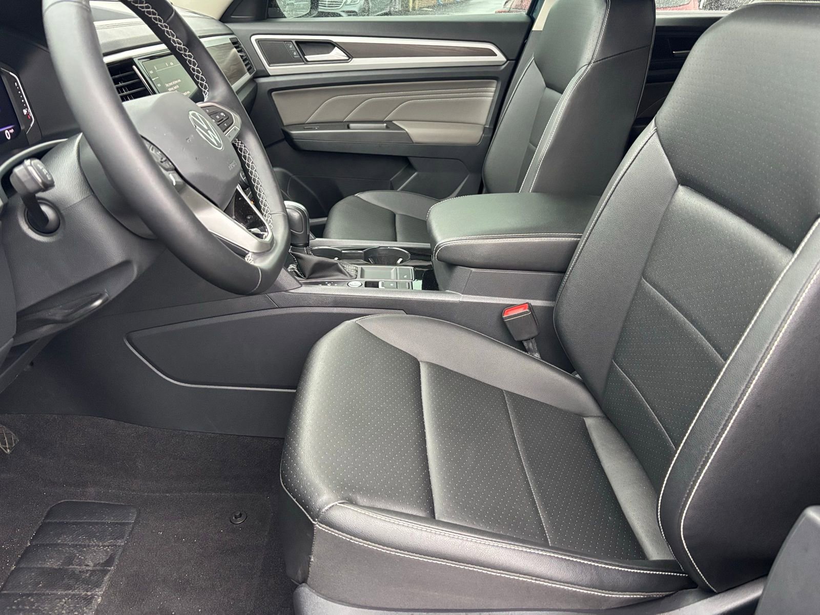 Used 2023 Volkswagen Atlas SE image 17