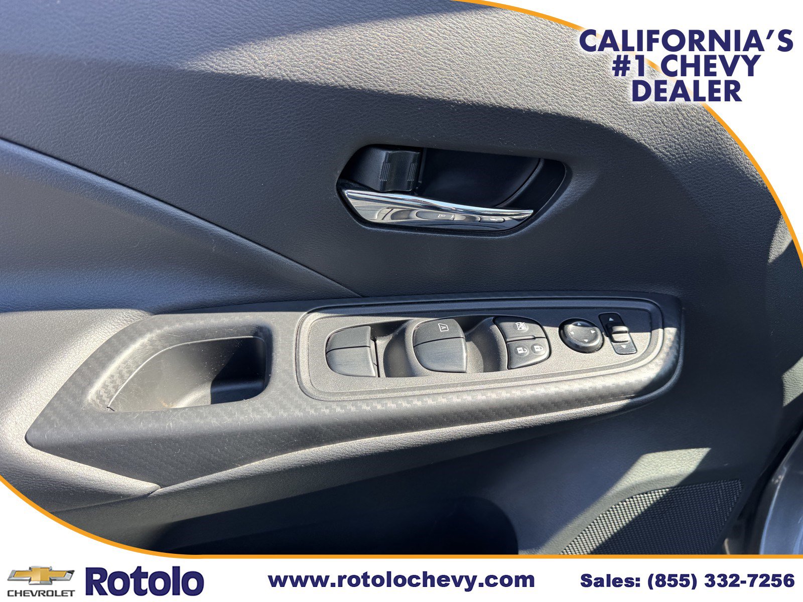 Used 2024 Nissan Versa SV FWD image 16