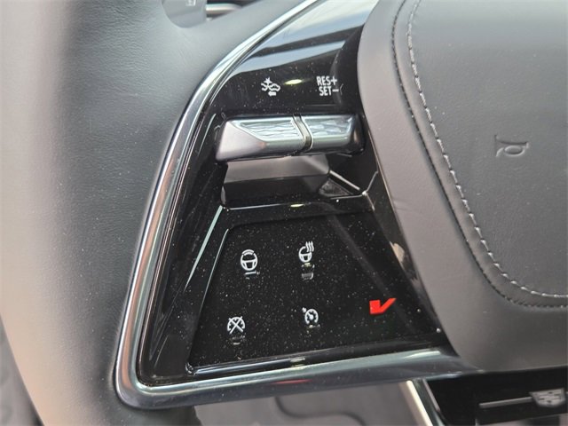 New 2026 Cadillac Lyriq V image 20