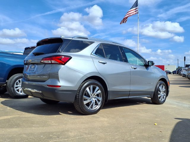 Used 2024 Chevrolet Equinox Premier AWD/4WD image 4