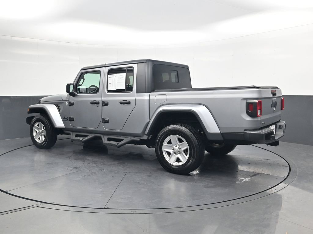 Used 2021 Jeep Gladiator Sport AWD/4WD image 12