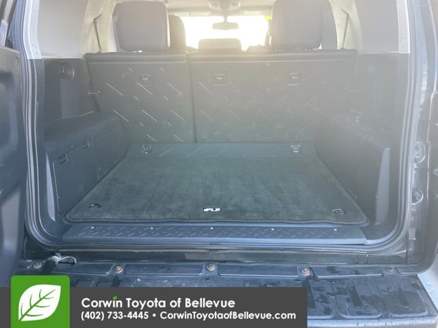 Used 2013 Toyota FJ Cruiser 4WD w/ Convenience Pkg image 29