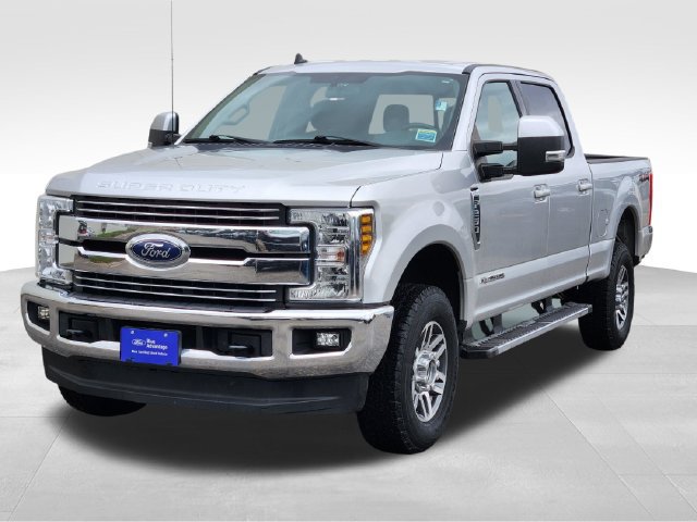 Certified 2019 Ford F250 Lariat w/ Lariat Value Package AWD/4WD image 4