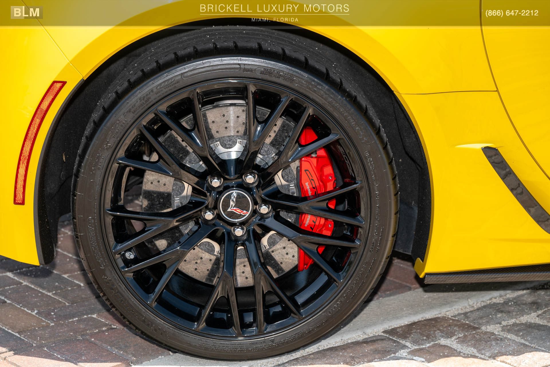 Used 2015 Chevrolet Corvette Z06 w/ 3LZ Preferred Equipment Group RWD image 38