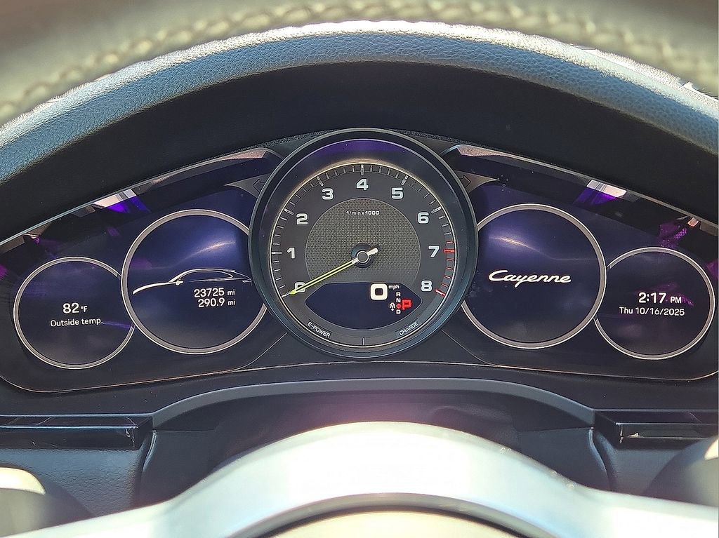 Used 2022 Porsche Cayenne E-Hybrid Coupe image 26