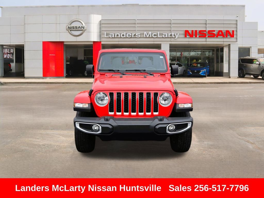 Used 2023 Jeep Gladiator Overland image 11