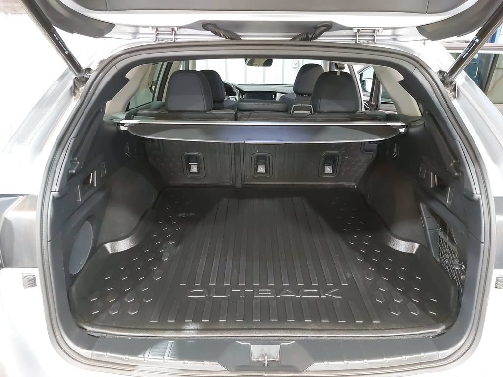 Certified 2024 Subaru Outback Onyx Edition AWD/4WD image 13