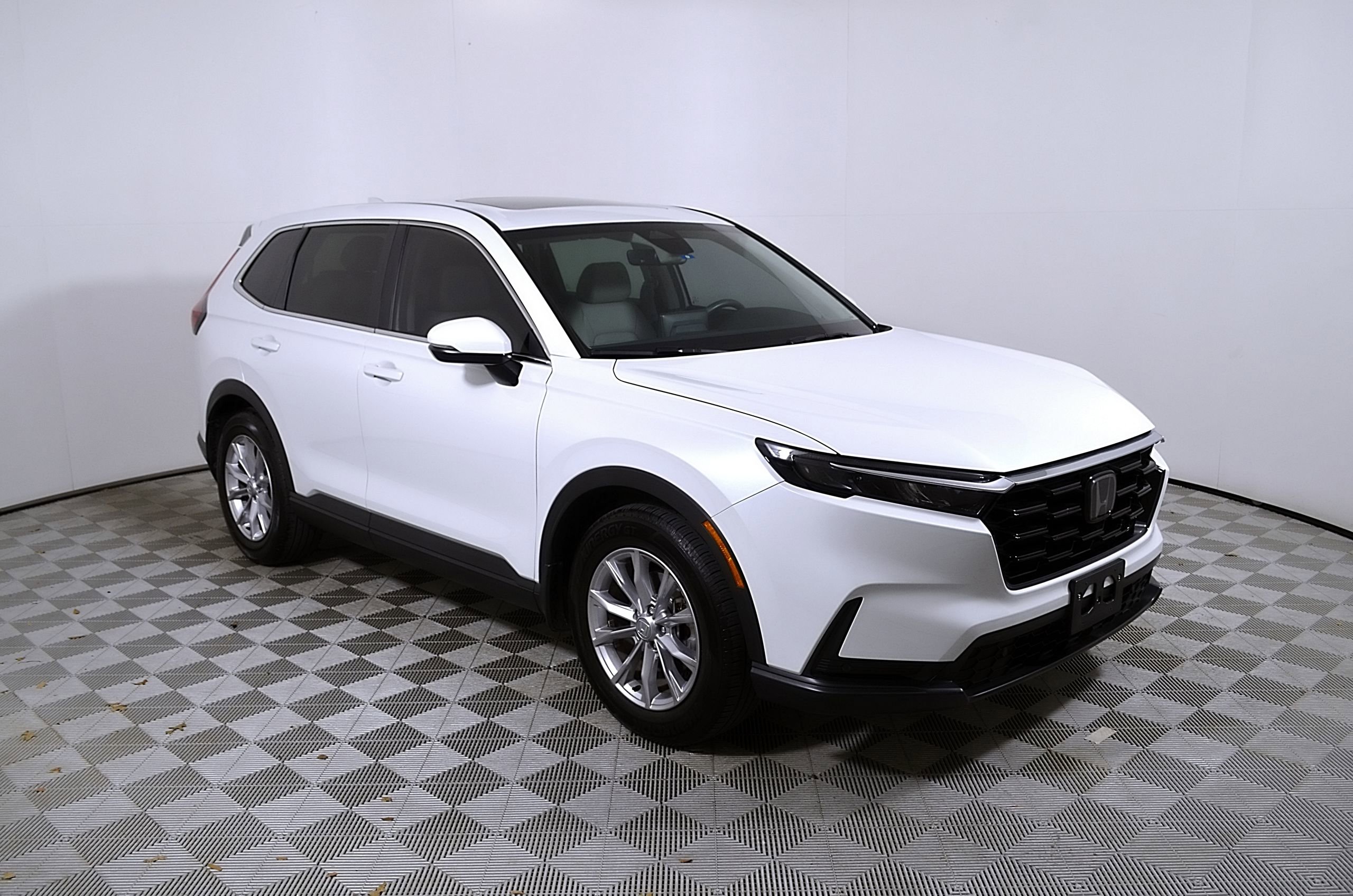 Used 2024 Honda CR-V EX-L image 7