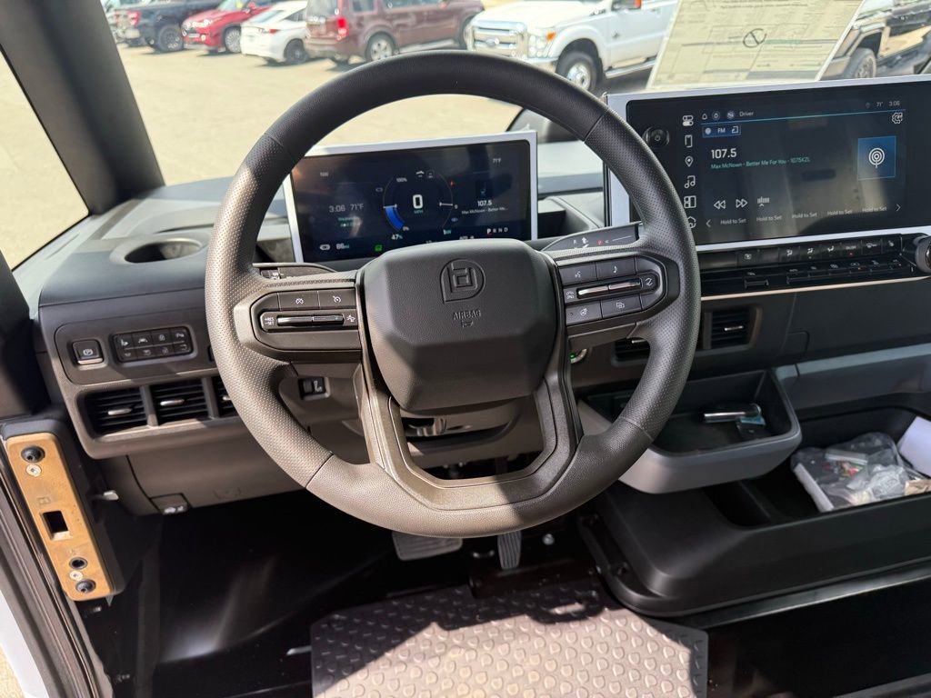 Used 2024 Chevrolet Brightdrop 600 w/ Commercial Equipment Package AWD/4WD image 11