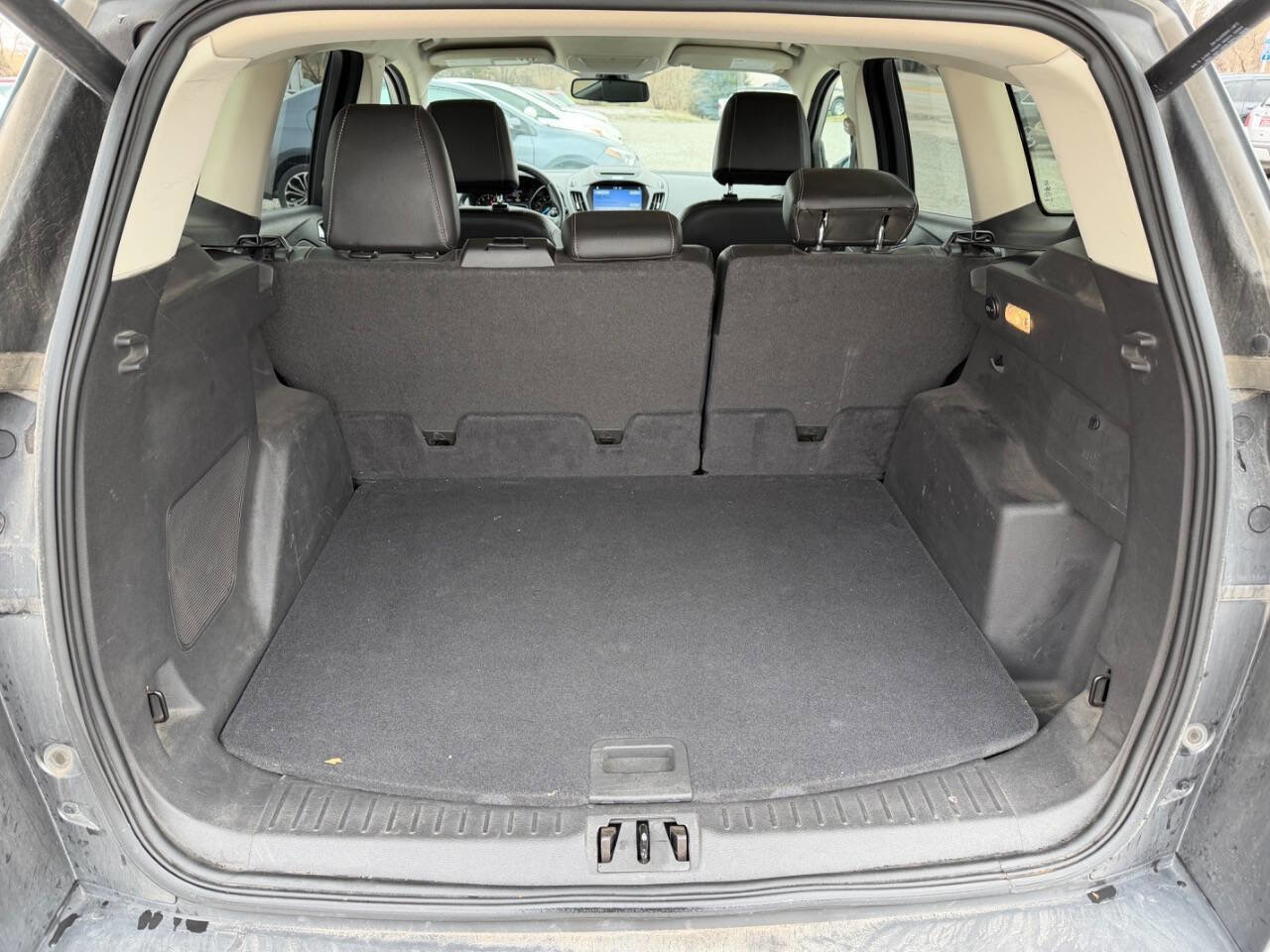 Used 2017 Ford Escape Titanium image 17