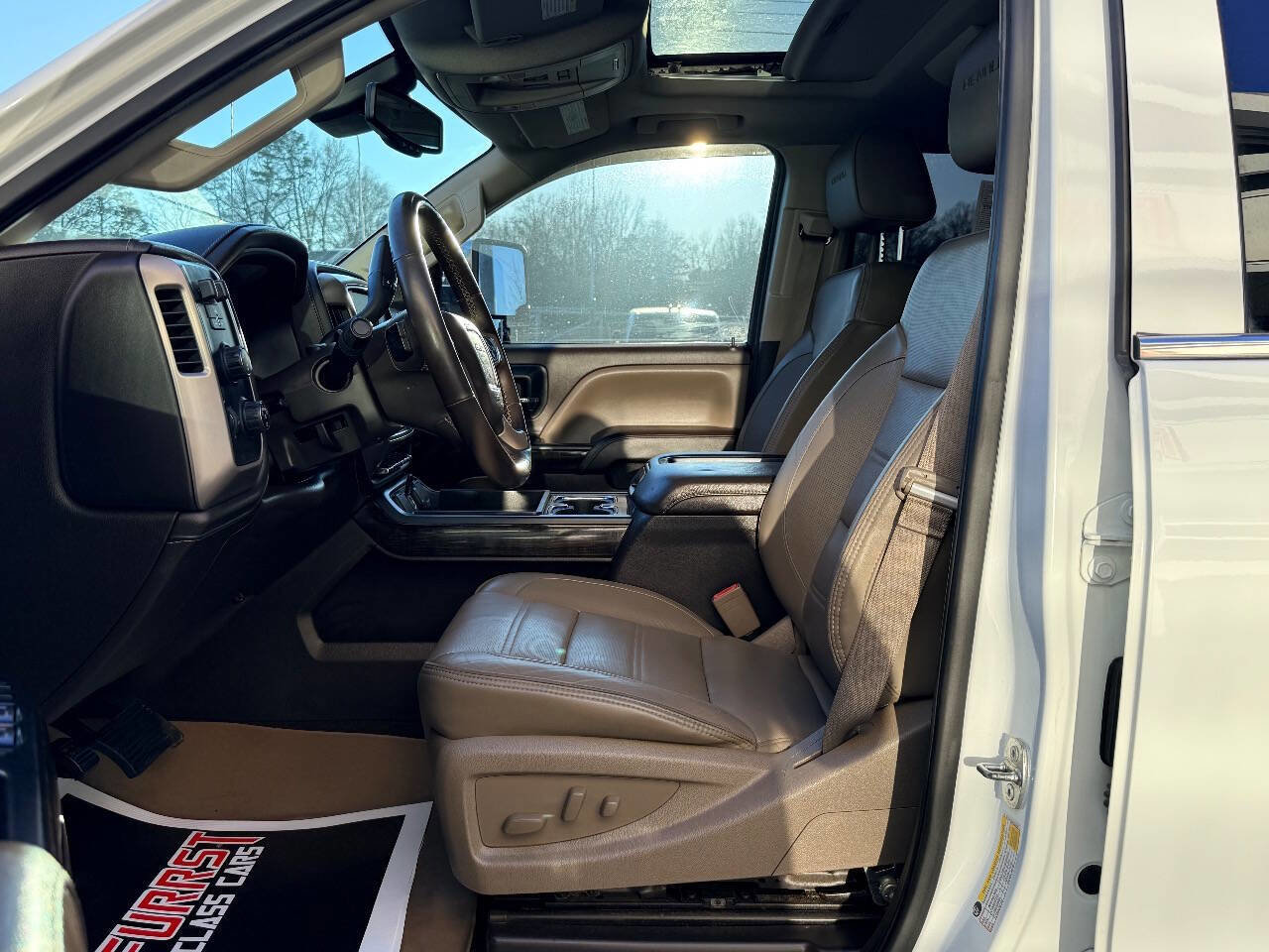 Used 2015 GMC Sierra 2500 Denali w/ Duramax Plus Package image 19