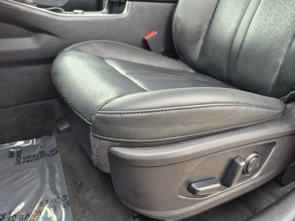 Certified 2023 Kia Sorento S AWD/4WD image 12