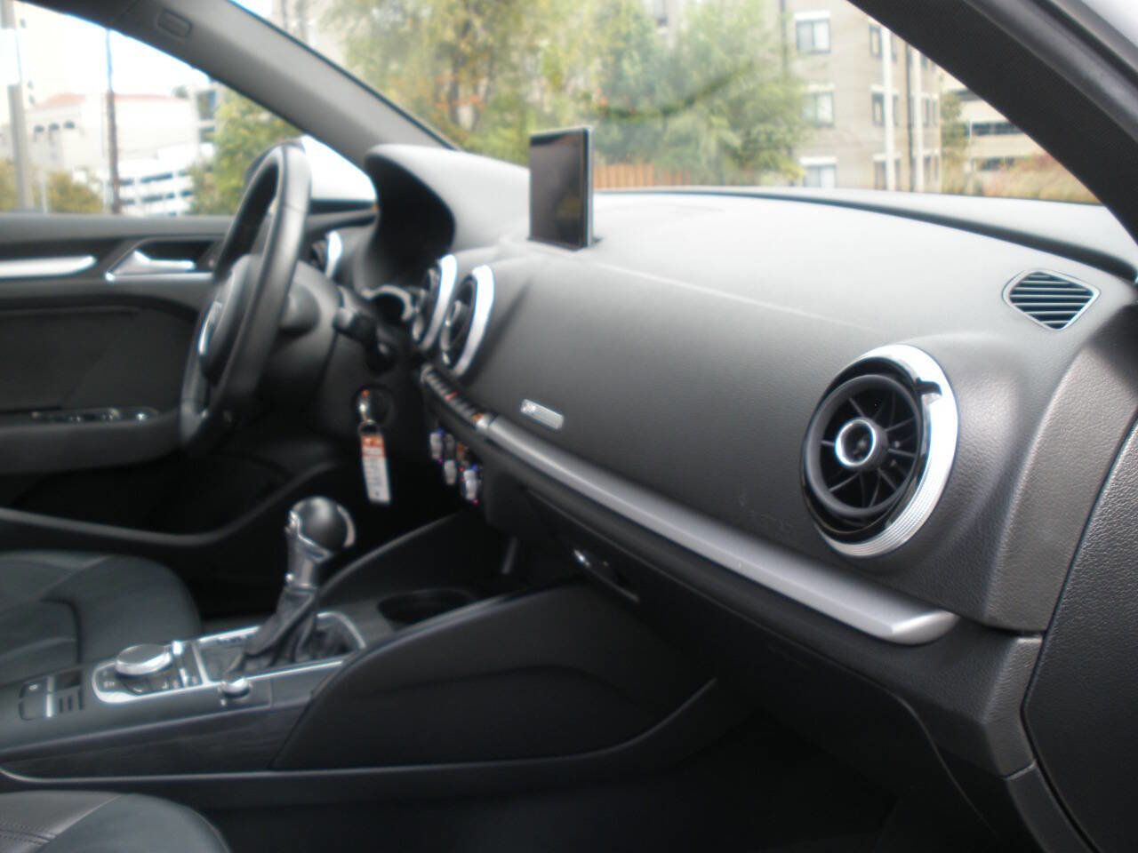 Used 2016 Audi A3 1.8T Premium image 26