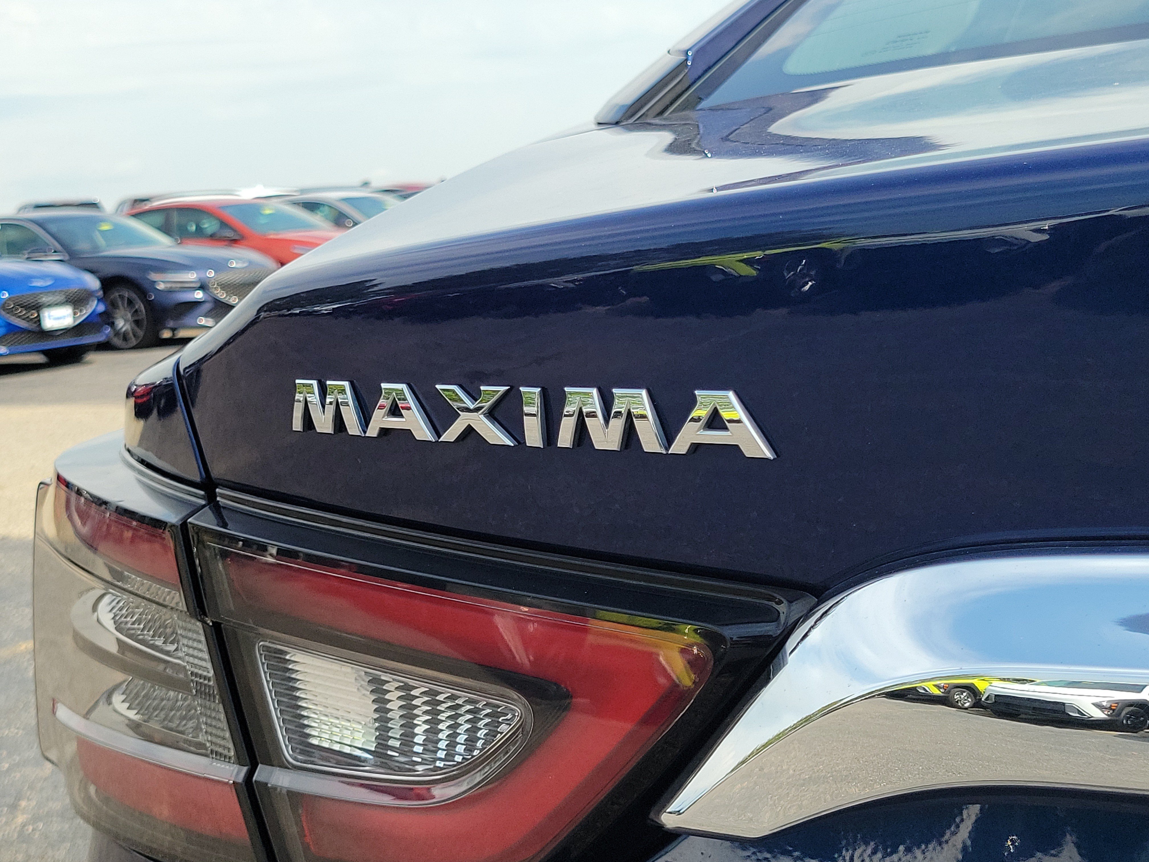 Used 2019 Nissan Maxima 3.5 SV w/ Floor Mat Group FWD image 6