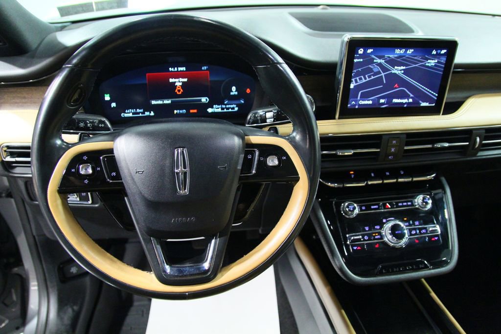 Used 2022 Lincoln Corsair Reserve image 22