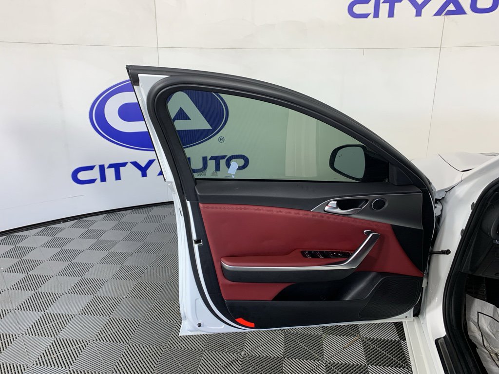 Used 2021 Kia Stinger GT RWD image 14