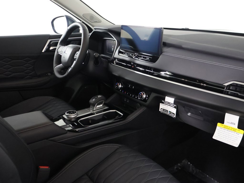 New 2026 Mitsubishi Outlander SEL image 34