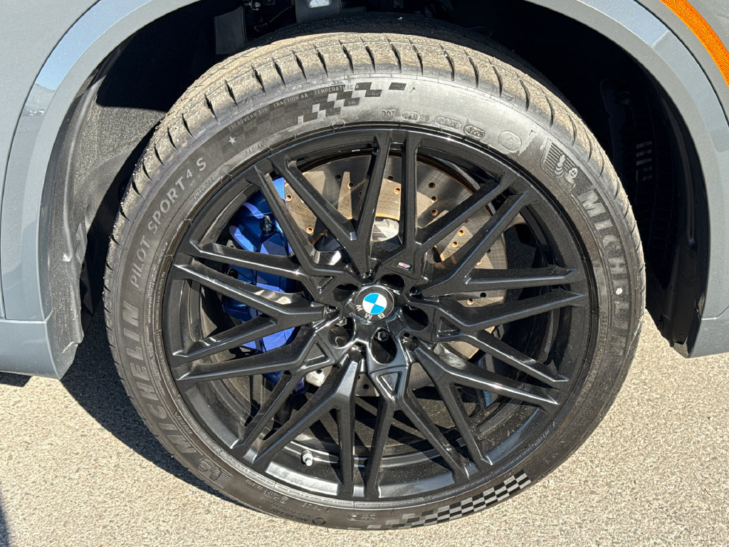New 2026 BMW X5 M Competition w/ Executive Package AWD/4WD image 7