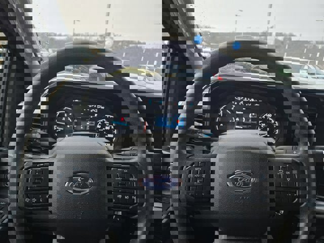 Used 2023 Ford F450 XLT w/ FX4 Off-Road Package image 32