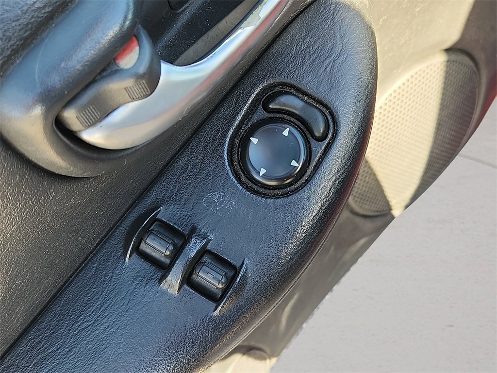 Used 2003 Dodge Neon image 20