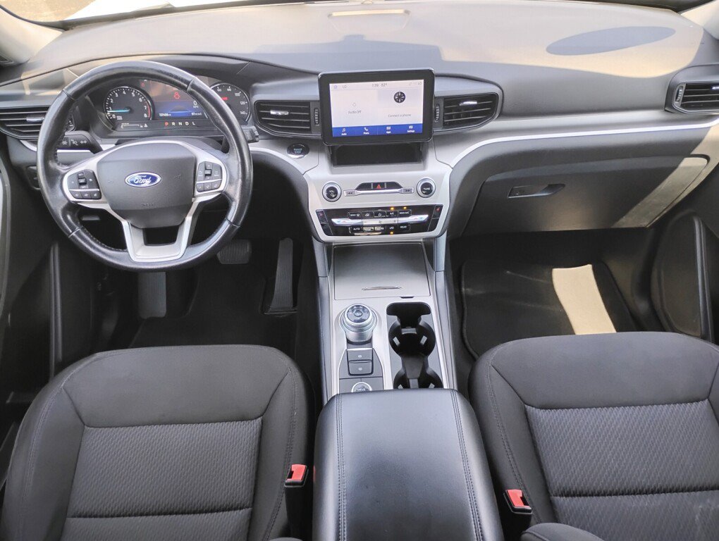 Used 2022 Ford Explorer XLT AWD/4WD image 10