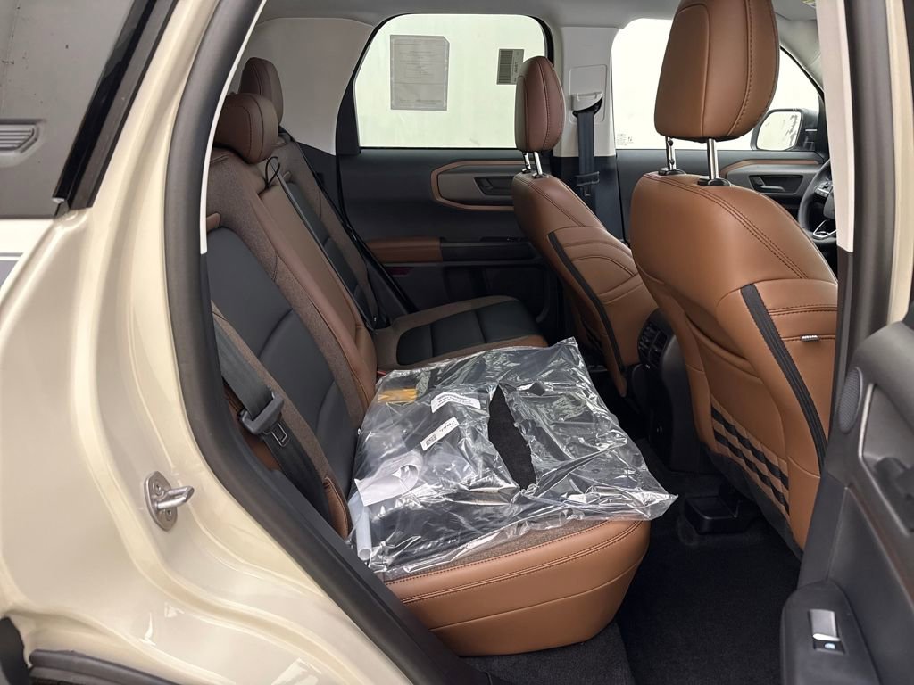 New 2025 Ford Bronco Sport Outer Banks w/ Outer Banks Tech Package+ image 23