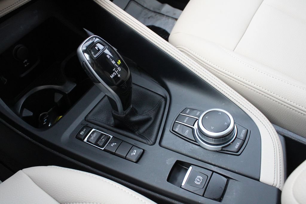 Used 2020 BMW X1 xDrive28i w/ Convenience Package AWD/4WD image 19