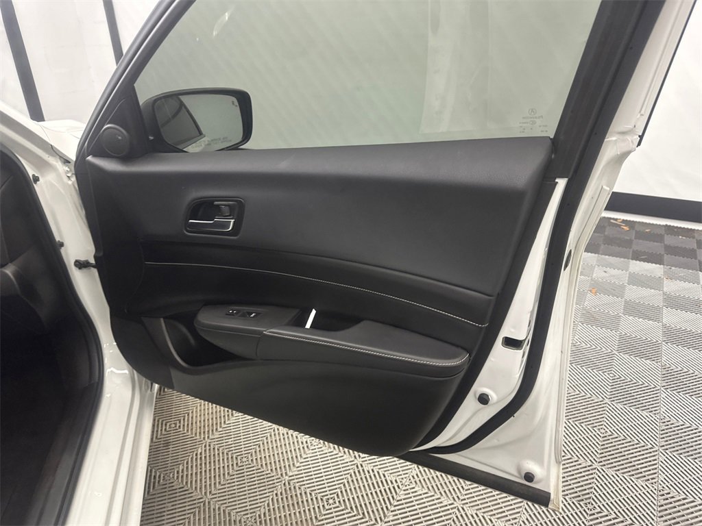 Used 2021 Acura ILX w/ Premium Package image 15