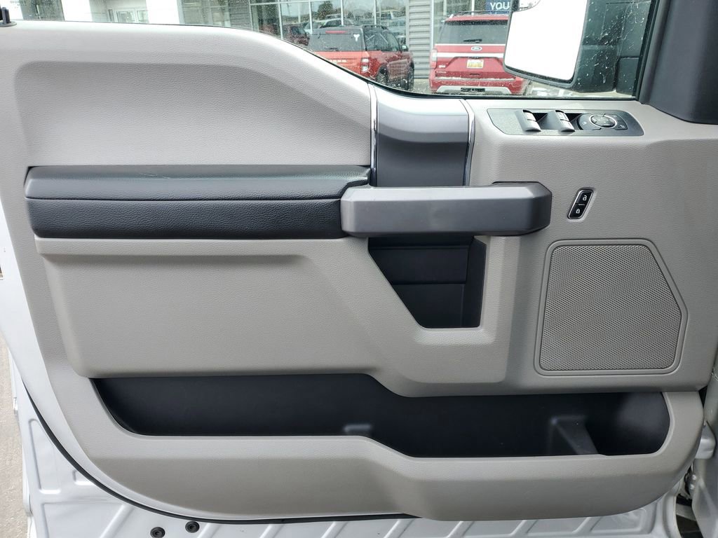 Used 2019 Ford F150 XLT w/ XTR Package image 24