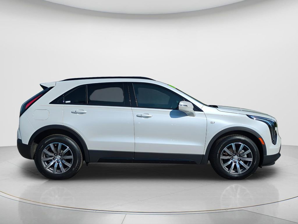Used 2023 Cadillac XT4 Sport FWD image 4