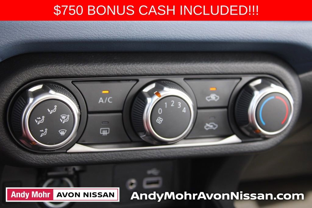 New 2025 Nissan Versa SV w/ Trunk Package image 22