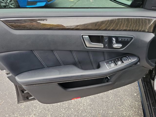 Used 2016 Mercedes-Benz E 400 Sedan image 17