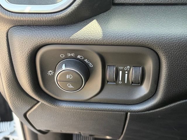 New 2026 RAM 2500 Laramie w/ Towing Technology Group AWD/4WD image 27