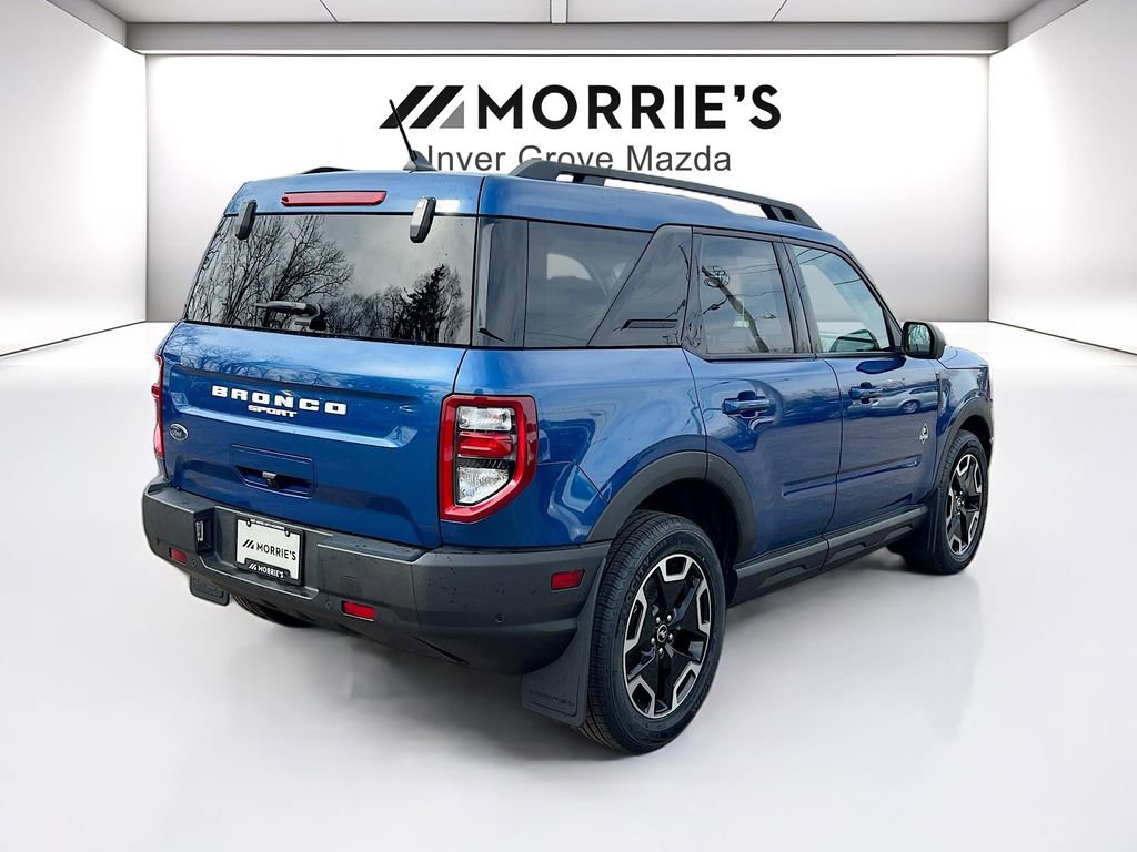 Used 2023 Ford Bronco Sport Outer Banks w/ Tech Package AWD/4WD image 5