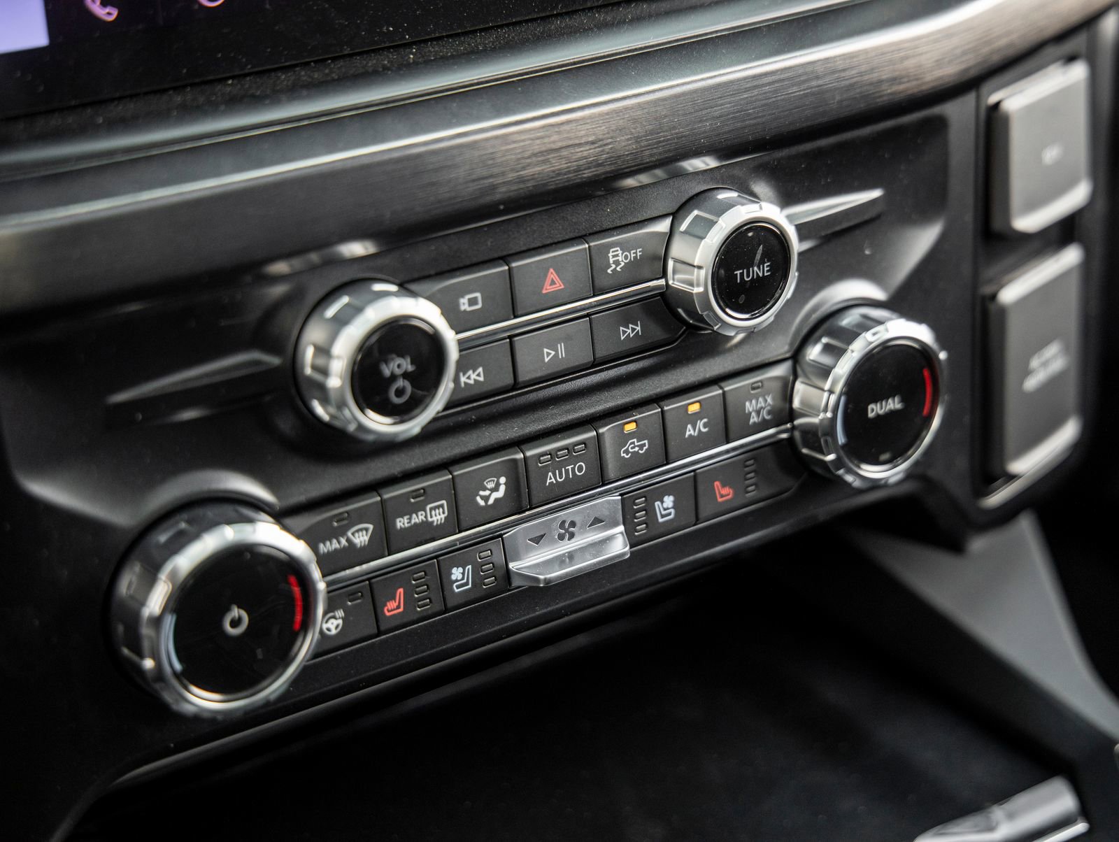 Used 2026 Ford F450 Lariat image 28